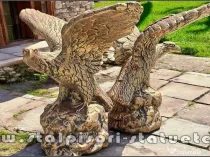 Statuetă vultur pe stâncă, șoim, arămiu patinat, model S35.