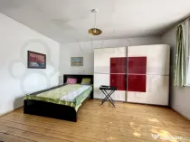 Casa alipita in curte comuna, 83 mp, zona Andrei Muresanu