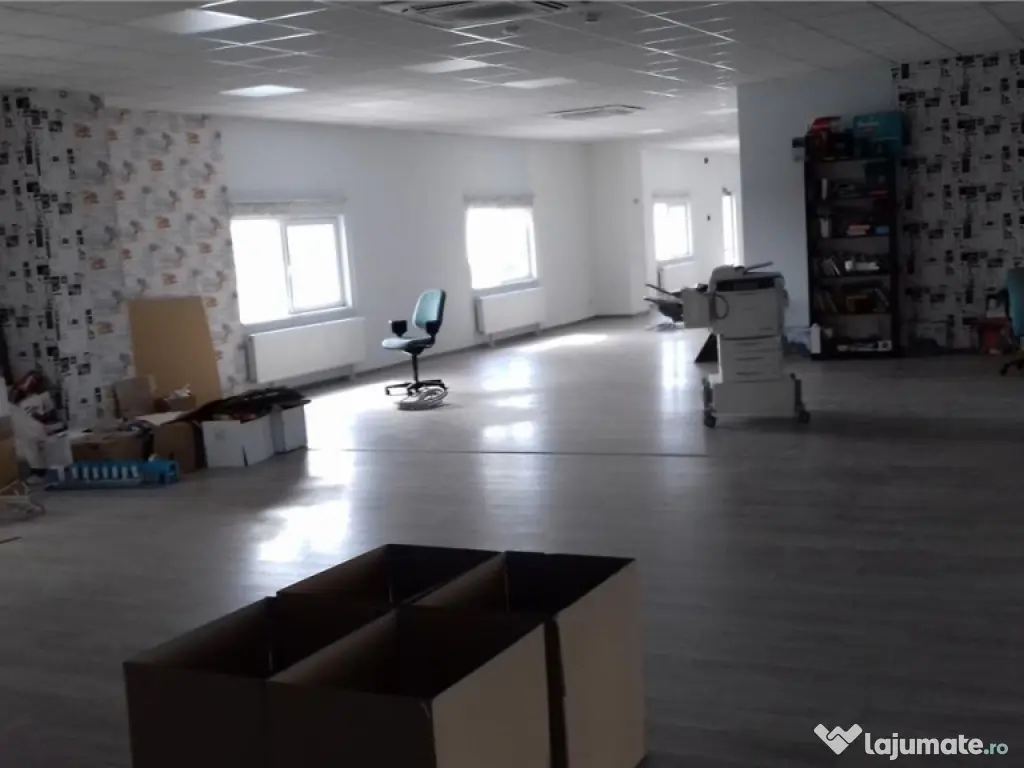 Spatiu comercial de Centura Est / Splaiul Unirii