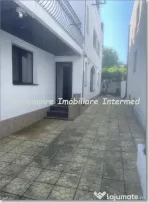 Vila de inchiriat zona FALEZA NORD