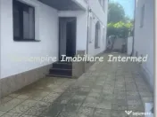 Vila de inchiriat zona FALEZA NORD 