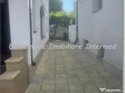 Vila de inchiriat zona FALEZA NORD 