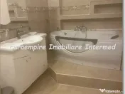 Vila de inchiriat zona FALEZA NORD 