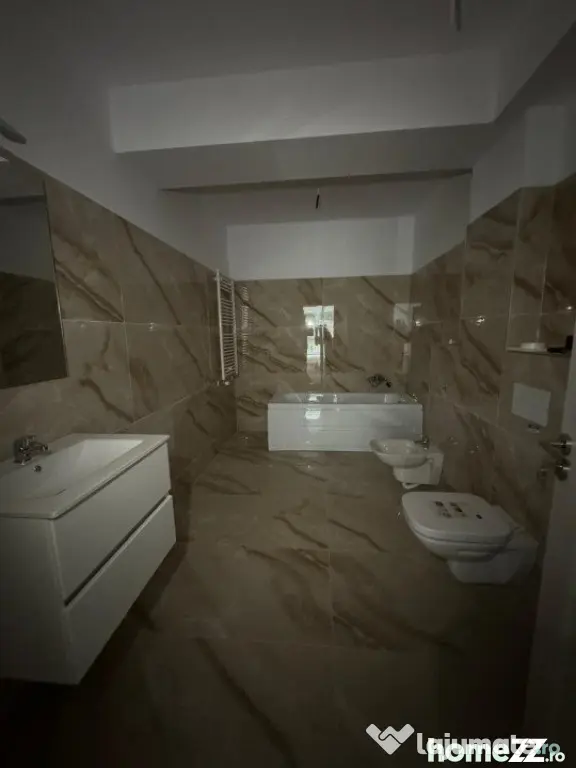 Apartament 120mp, bloc nou, Radauti