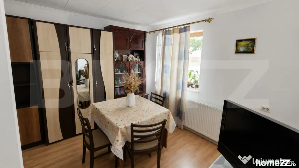 Casa de Vanzare in Teaca de 3 camere cu 11 arii teren - Bistrita (Bistrita-Nasaud)