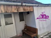 Casa la curte comuna in localitatea Nojorid 