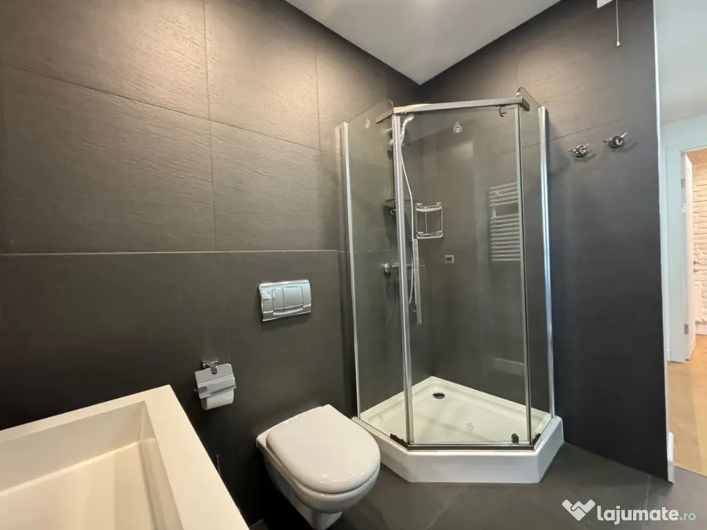 De inchiriat 2 camere in zona Marasti