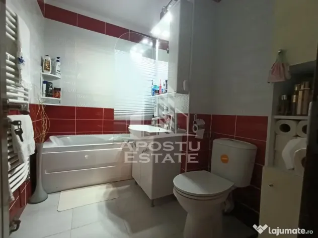 Apartament 4 camere, decomandat, 3 dormitoare, 2 bai, zona Fratelia. - Timisoara (Timis)