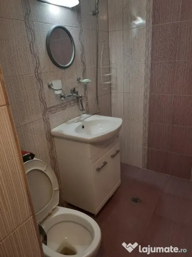Zona Olimpia apartament o camera