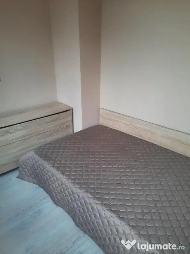 Zona Olimpia apartament o camera