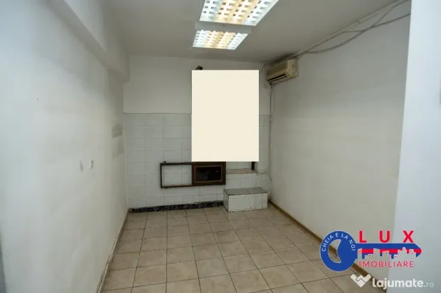 ID 8228 Spatiu de inchiriat - Strada Isaccei