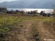 Teren Intravilan langa Dunare! Disponibil la 15 Euro/mp 