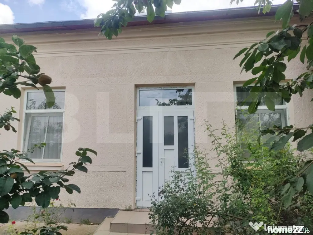 Casa cu 4 camere, 110mp, centru Mihaileni - Mihaileni (Botosani)
