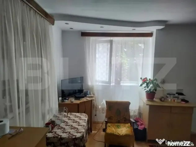 Casa cu 4 camere, 110mp, centru Mihaileni - Mihaileni (Botosani)