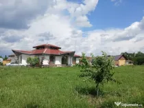 Casa superba in Tinca, 225 mp, 20 ari luciu de apa, teren fo