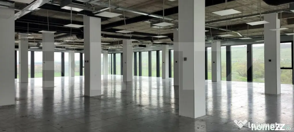 Comision 0%!Spatii de birou Clasa A, parcari subterane, fata - Floresti (Cluj)