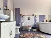 Casa individuala de vanzare, P+M, cu 5 camere, in Chisoda