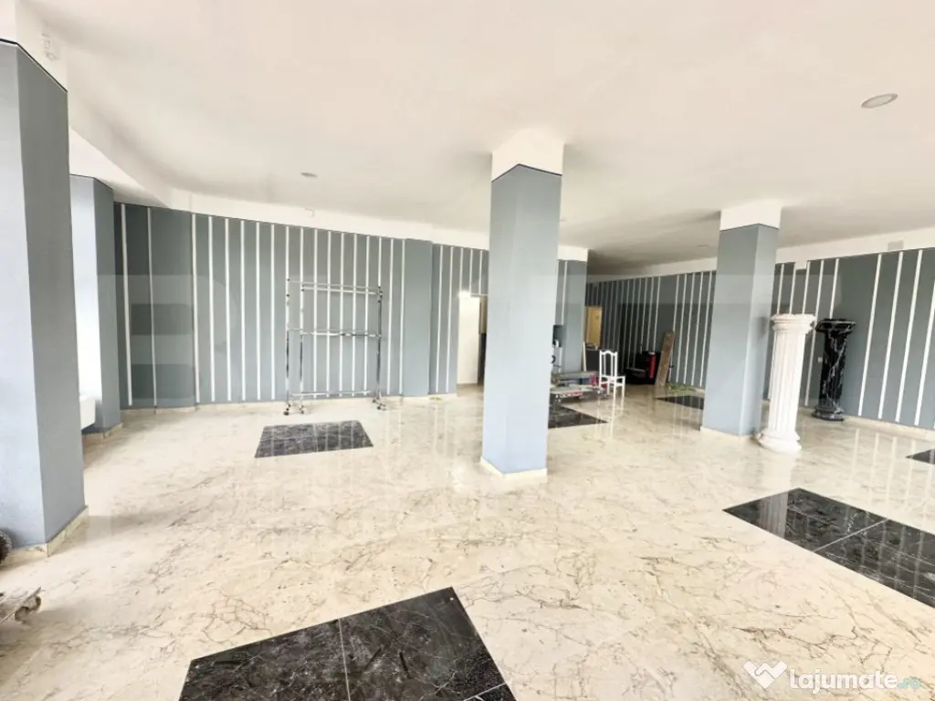 Spațiu com si rezidential potrivit pentru regim hotelier,Bl
