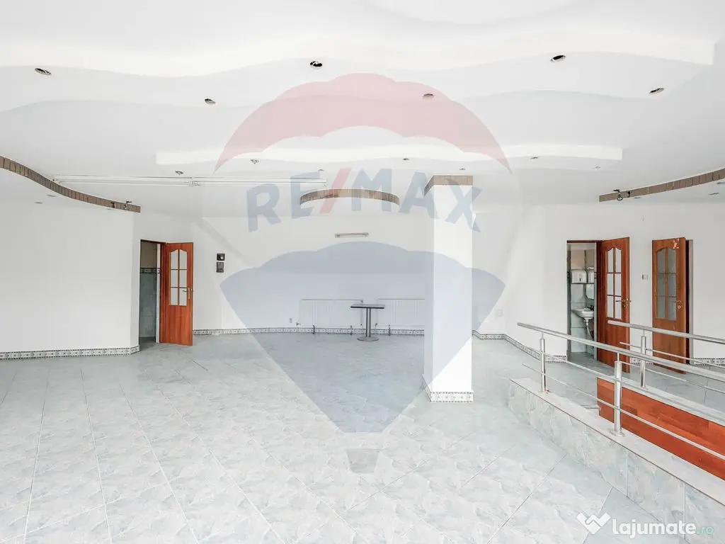 Spațiu comercial de 160mp de închiriat în zona Ultrace...