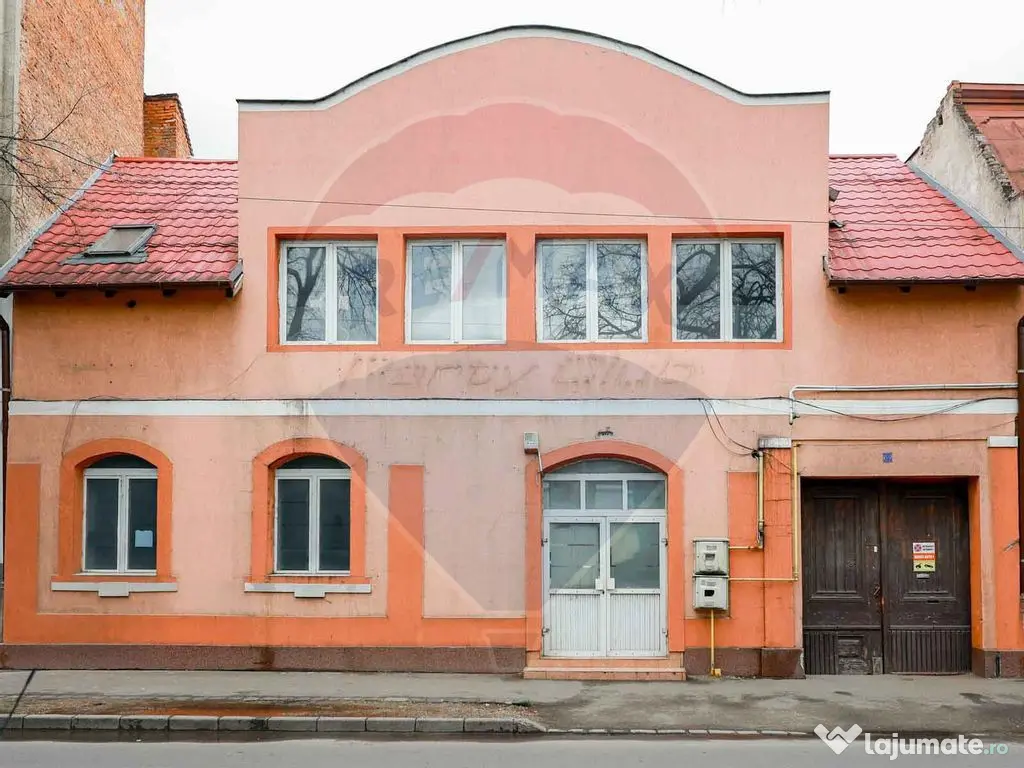 Spațiu comercial de 160mp de închiriat în zona Ultrace...