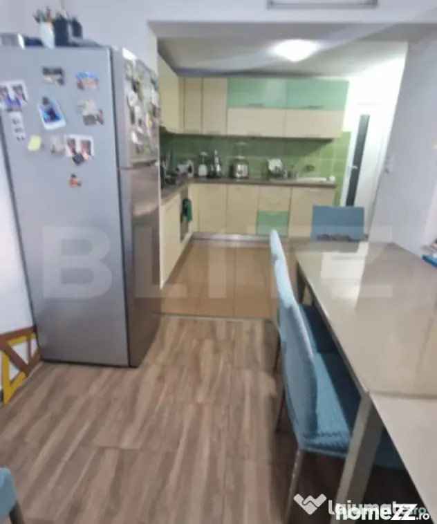 Casa de vanzare, cu 3 camere, 95 mp, zona Craiter