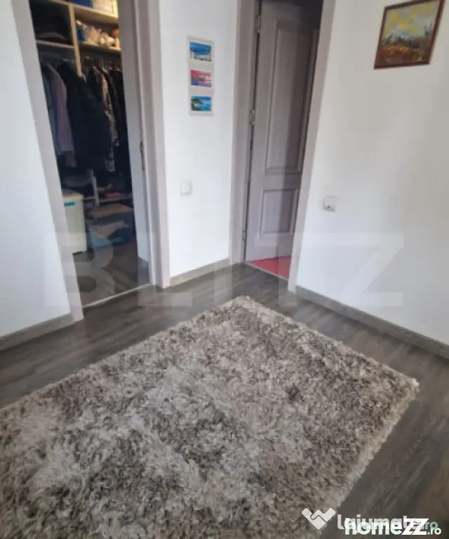 Casa de vanzare, cu 3 camere, 95 mp, zona Craiter