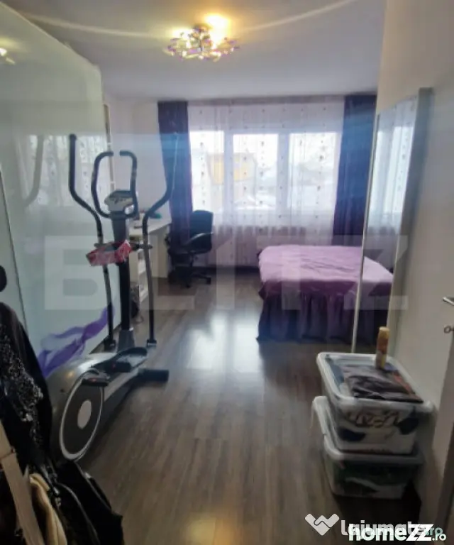 Casa de vanzare, cu 3 camere, 95 mp, zona Craiter