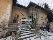 Udriste, 3 vile #537;i teren 1745 mp , deschidere 18 m, proi