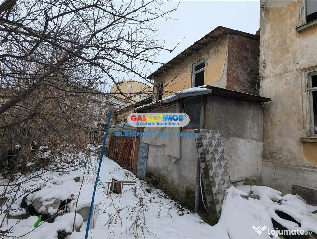 Udriste, 3 vile #537;i teren 1745 mp , deschidere 18 m, proi