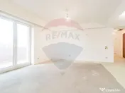 Apartament cu 3 camere de vanzare in zona Damaroaia - Pet... 