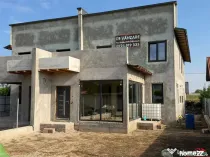 Vila P 1 duplex de in Vanatori cu utilitati