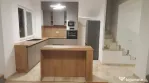Apartament cu patru camere ,mobilat si utilat.