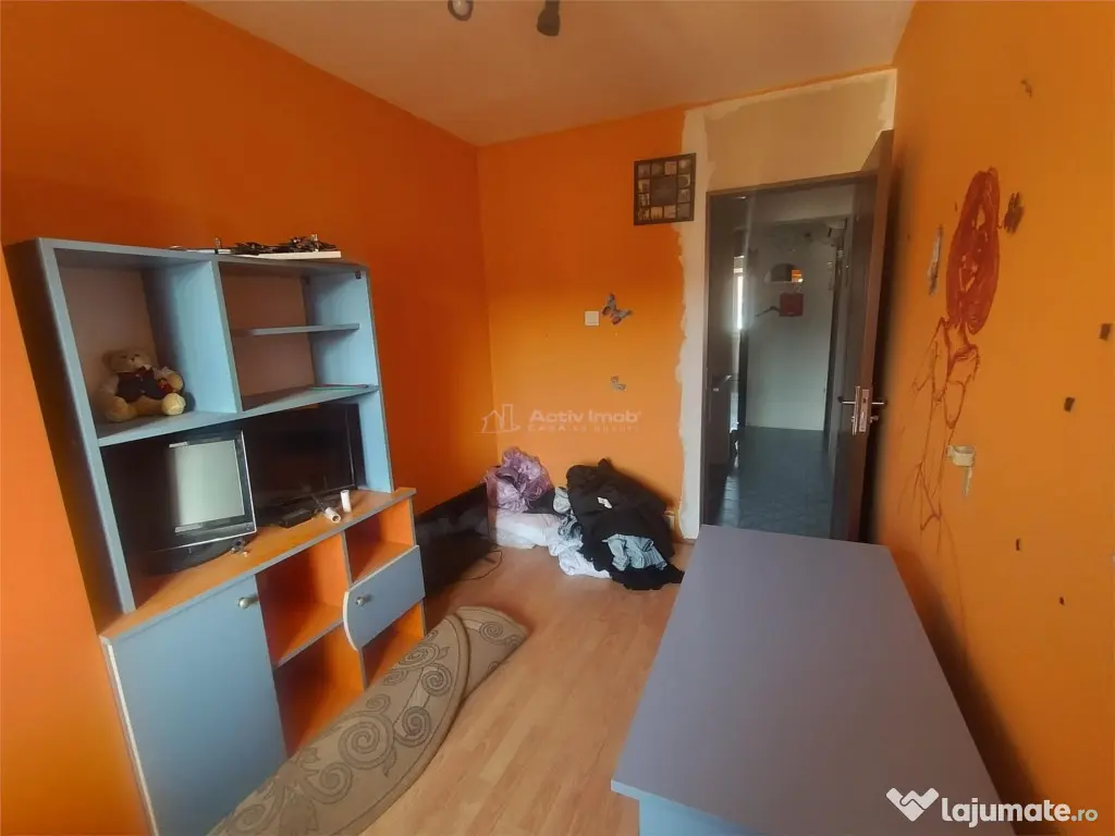 Caransebes, 3 Cam., Decom.,Zona Pipirig