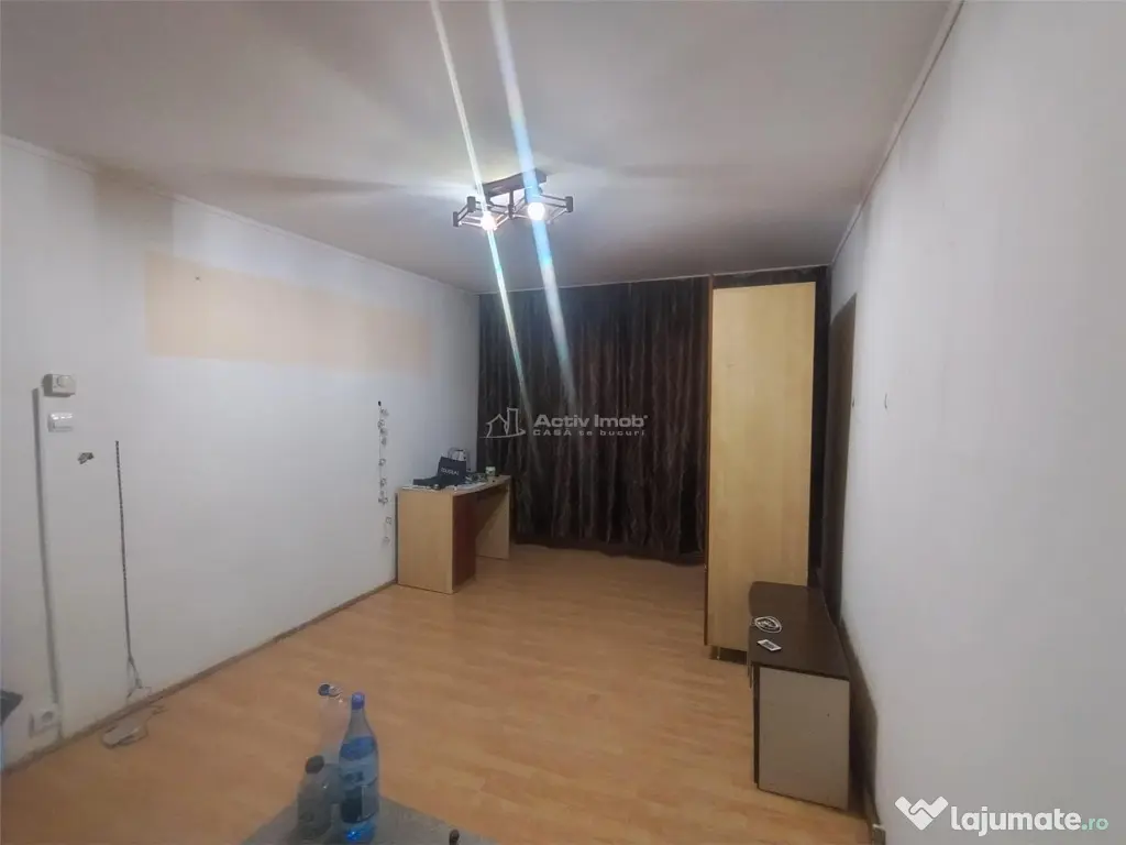 Caransebes, 3 Cam., Decom.,Zona Pipirig