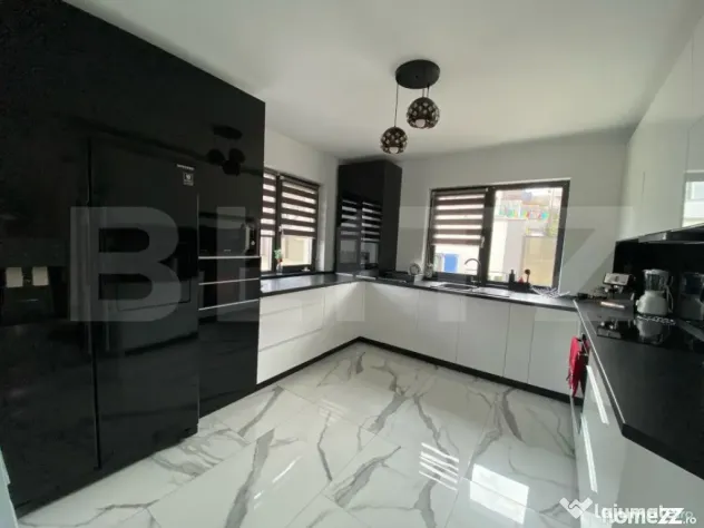 Casa de vanzare, 5 camere, 170 mp, mobilata la cheie, zona D - Dezmir (Cluj)