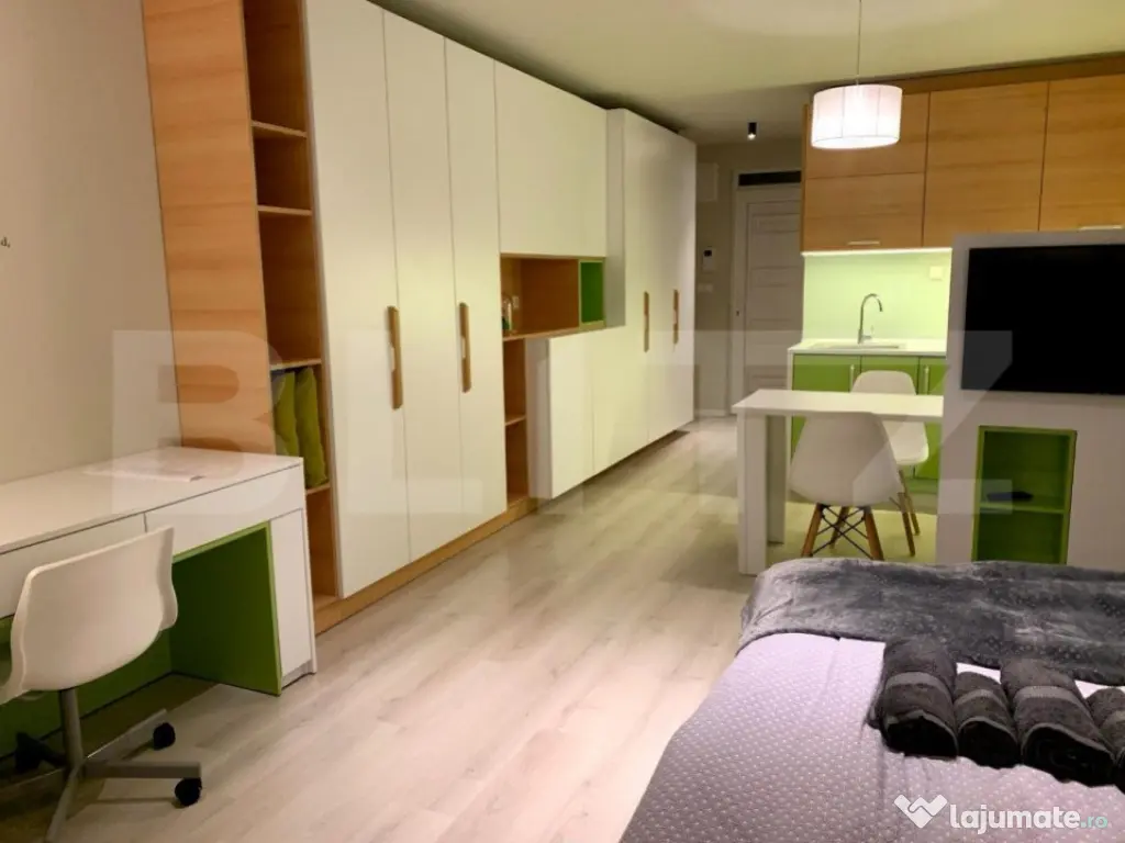 Garsoniera moderna, 32 mp, chirie facturata, zona piata de v