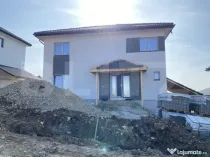 Casa individuala, 4 camere, 154 mp utili, 750 mp teren, Jucu