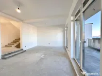 Duplex semifinisat, zona centurii Sud