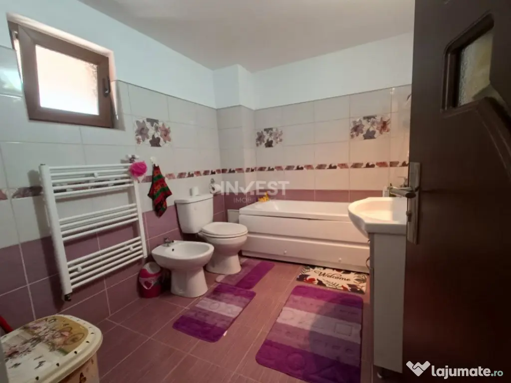 Casa S+P+1E, 185mp Utili, 5 camere, la strada principala -