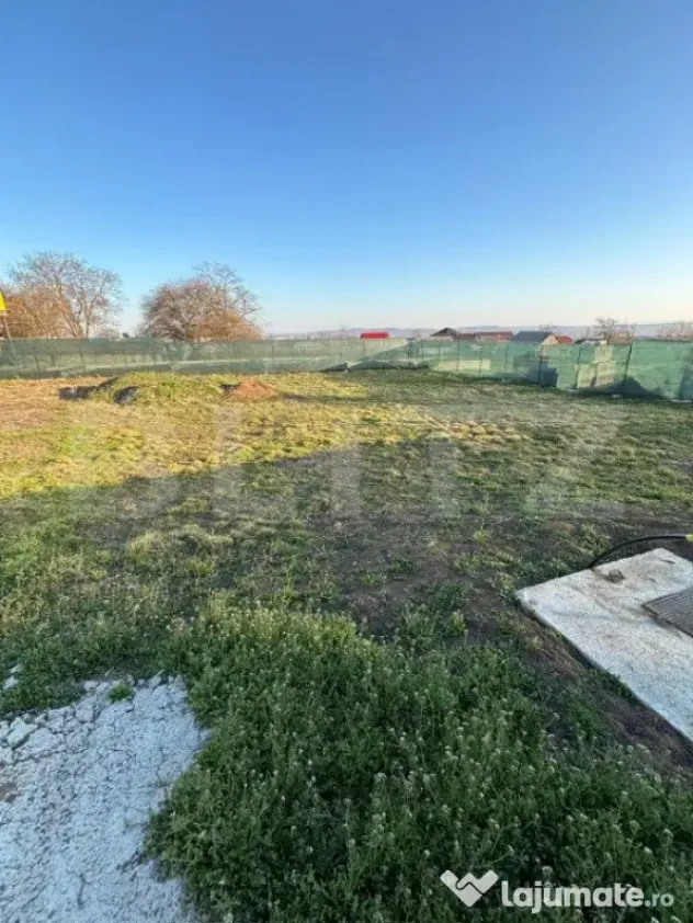 Teren Intravilan de vanzare, 600 mp, utilități, proiect ca