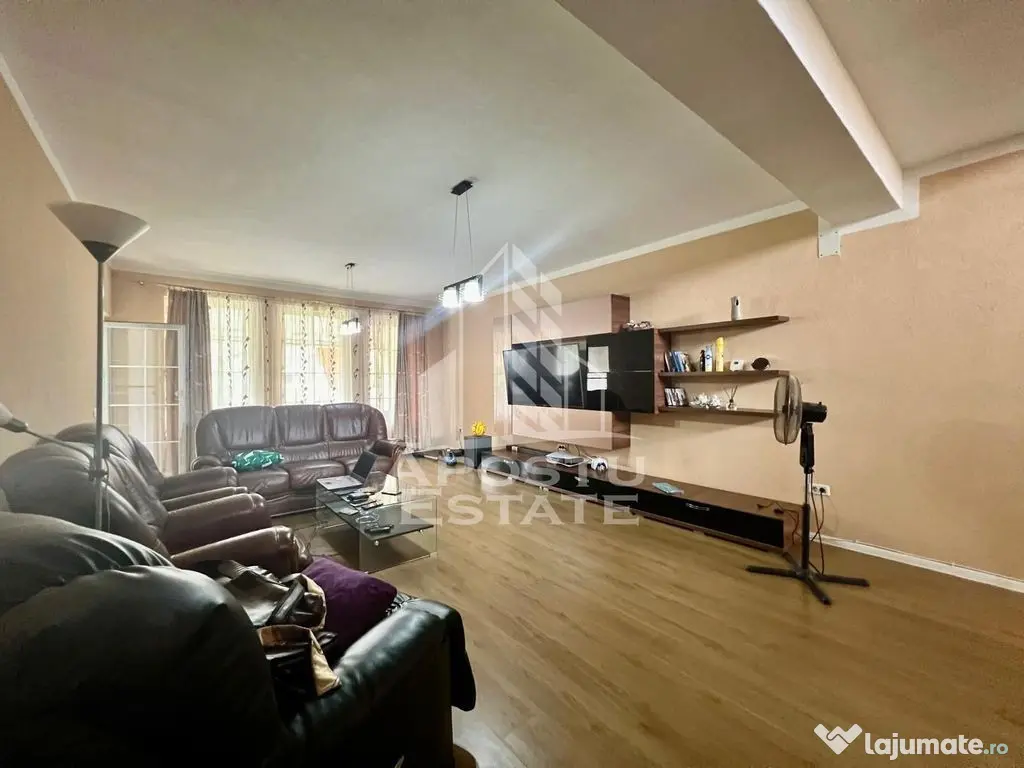 Jumatate de duplex de vanzare cu 6 camere in Mosnita Noua, Timisoara - Mosnita Noua (Timis)