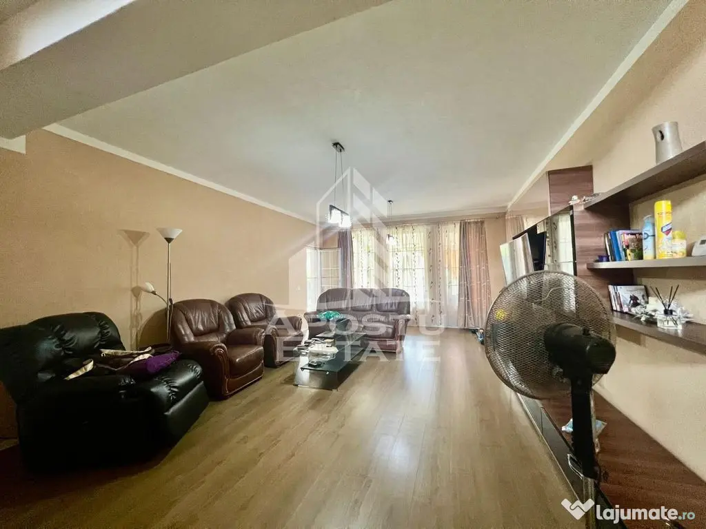 Jumatate de duplex de vanzare cu 6 camere in Mosnita Noua, Timisoara - Mosnita Noua (Timis)