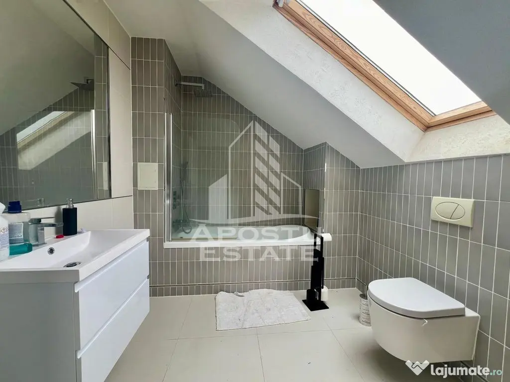 Jumatate de duplex de vanzare cu 6 camere in Mosnita Noua, Timisoara - Mosnita Noua (Timis)