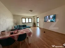 Apartament de vanzare, 3 camere + 2 bai, 87 mp, Sibiu