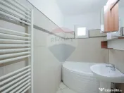 Apartament cu 2 camere de vânzare în zona Rogerius 