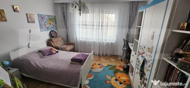 CASĂ CU VEDERE CĂTRE CASTELUL CORVINILOR – EXCLUSIVITATE