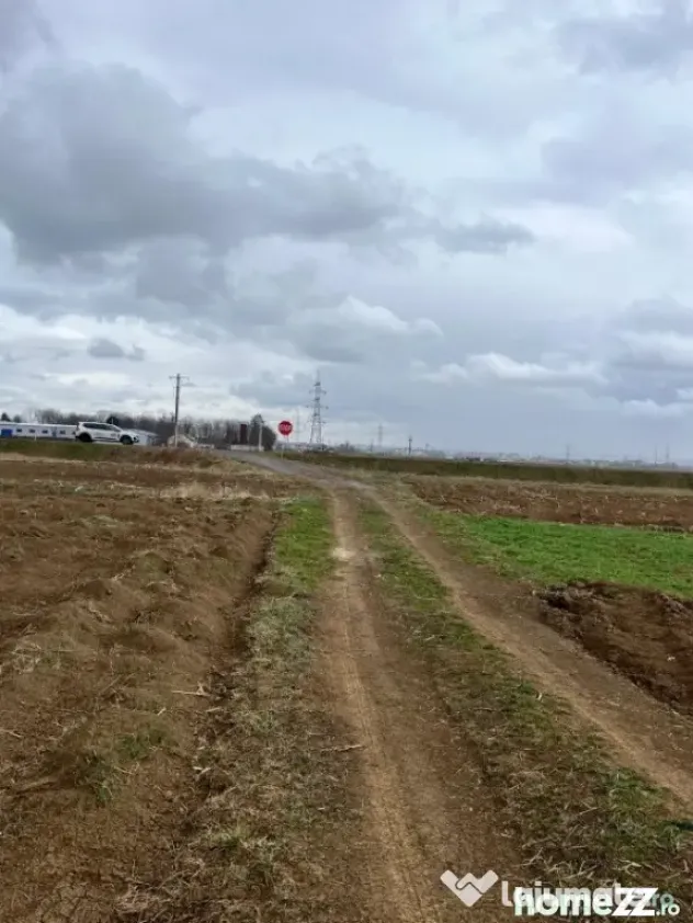 Teren extravilan 2500 mp,cu acces la Centura ,Radauti - Horodnic (Suceava)