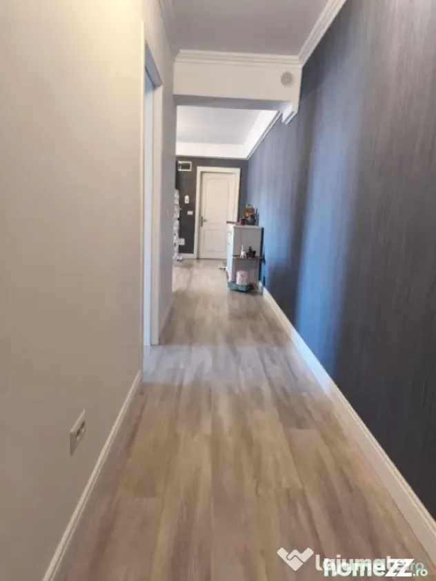Apartament 2 camere, decomandat, 84mp, parter, Radauti