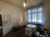 Casa individuala de vanzare Centrul Comercial Alfa Dambovita