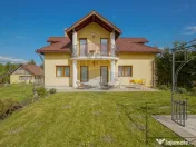 Vilă în zona Glăjărie, 10 camere, Sp + E + M, teren 2... 